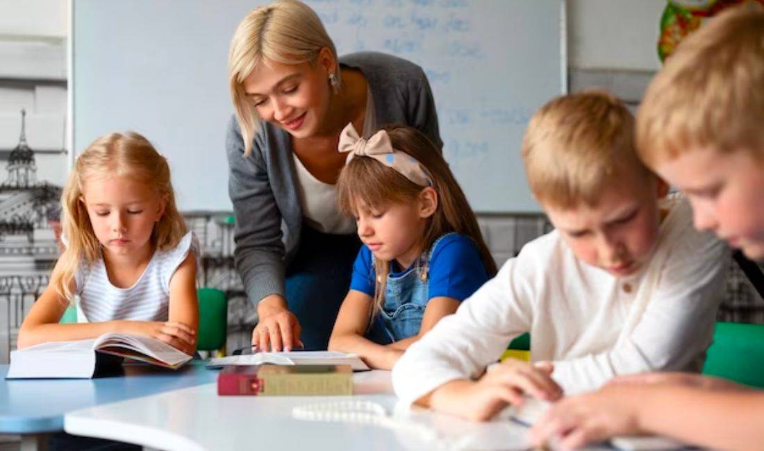 Job Offers in Tirana, Profession Edukatore, Sanitare , Beginner/Little experience, Payment By Agreement.