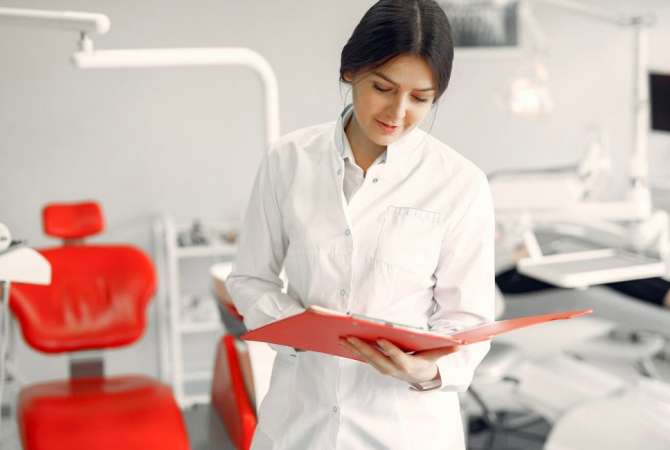 Job Offers for Assistant in Tirana