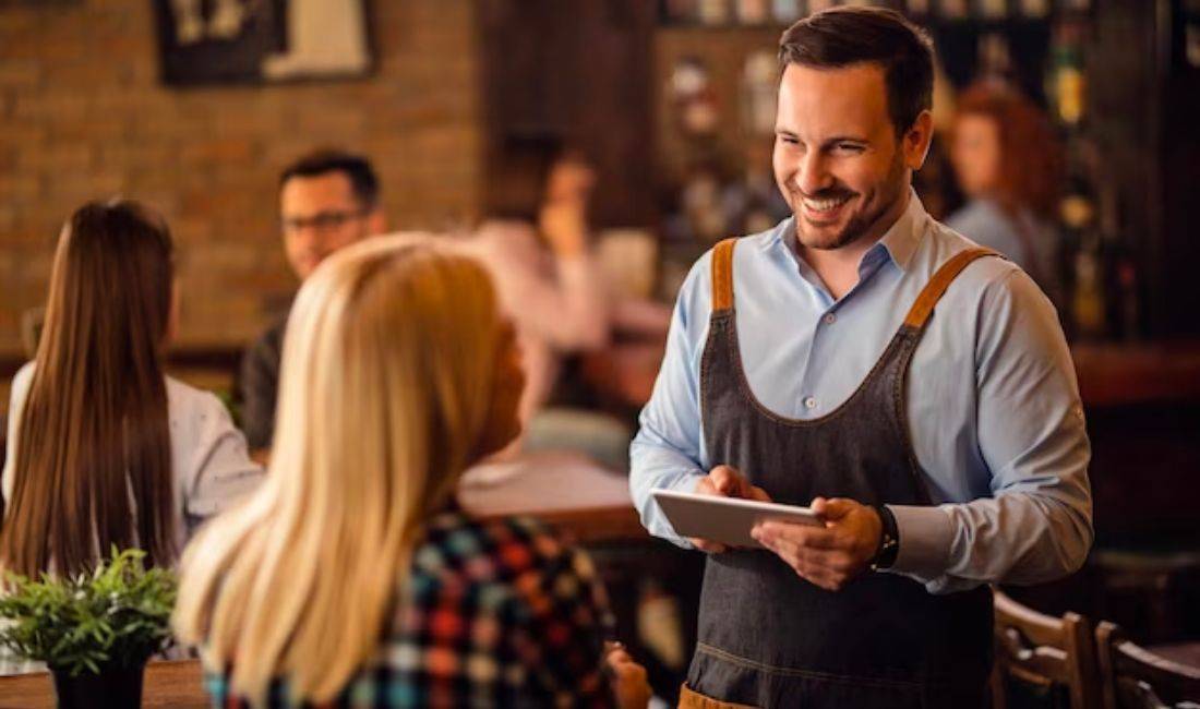 Job Offers in Tirana, Profession Kamarier/e , With experience, Payment 40,000  Leke.