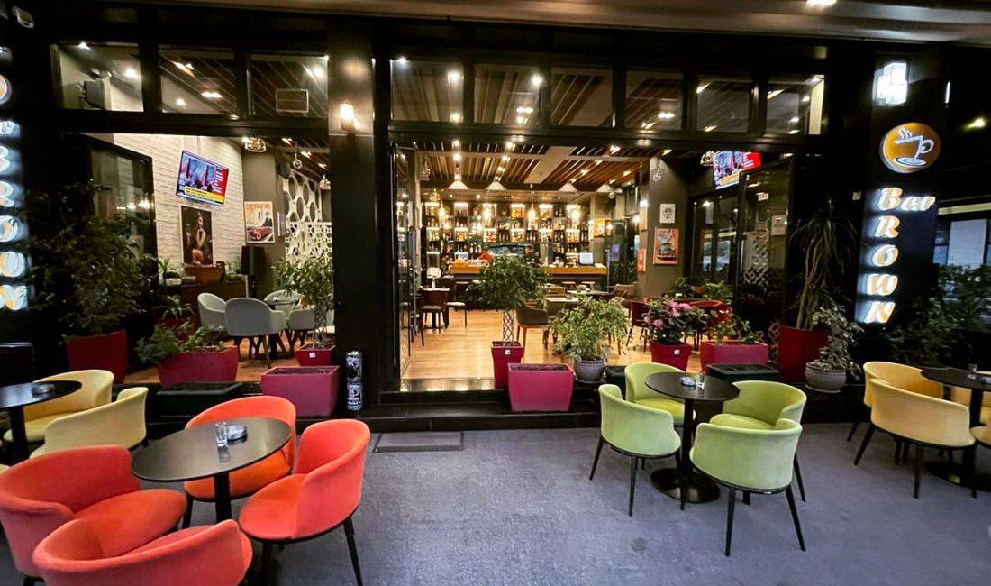 Offerte di lavoro a Valona, Profession  Banakier/e , Principiante/Poca esperienza, Pagamento Trattabile.