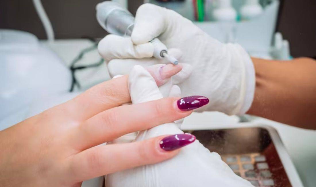 Job Offers in Tirana, Profession Estetiste thonjesh  , With experience, Payment By Agreement.