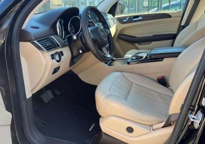 Auto in Vendita a Tirana, Mercedes-Benz, 2016 Diesel,Kambio Automatik Pagamento 25,500  Euro.