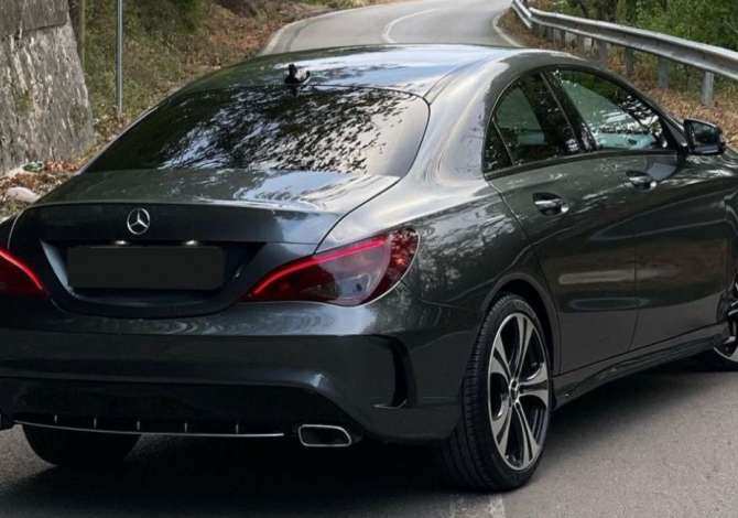 Auto in Vendita a Elbasan - 17,500 Euro