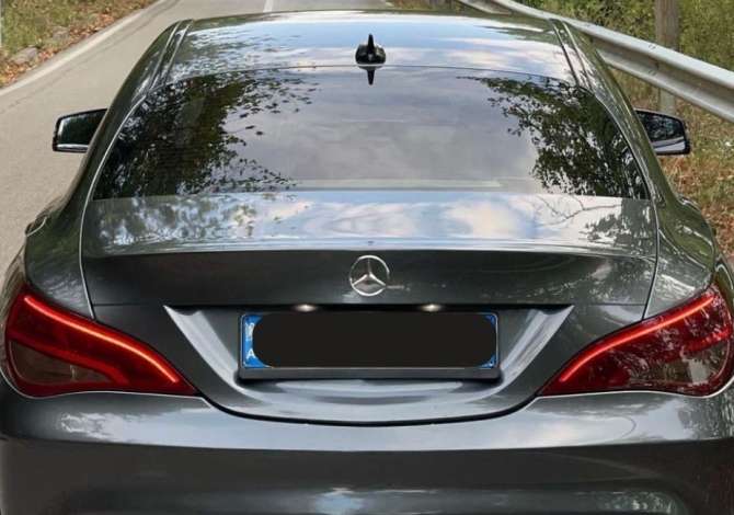 Auto in Vendita a Elbasan, Mercedes-Benz, 2015 gasoline-gas,Kambio Automatik Pagamento 17,500  Euro.