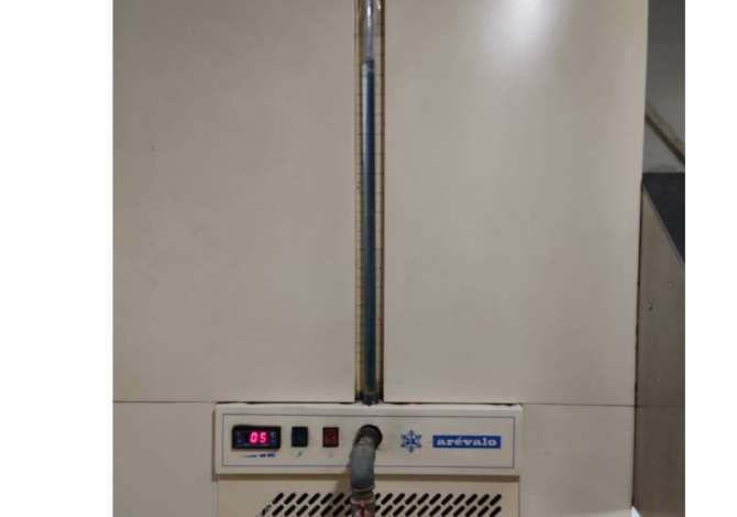 Shiten mobilje te ndryshme shtepiake