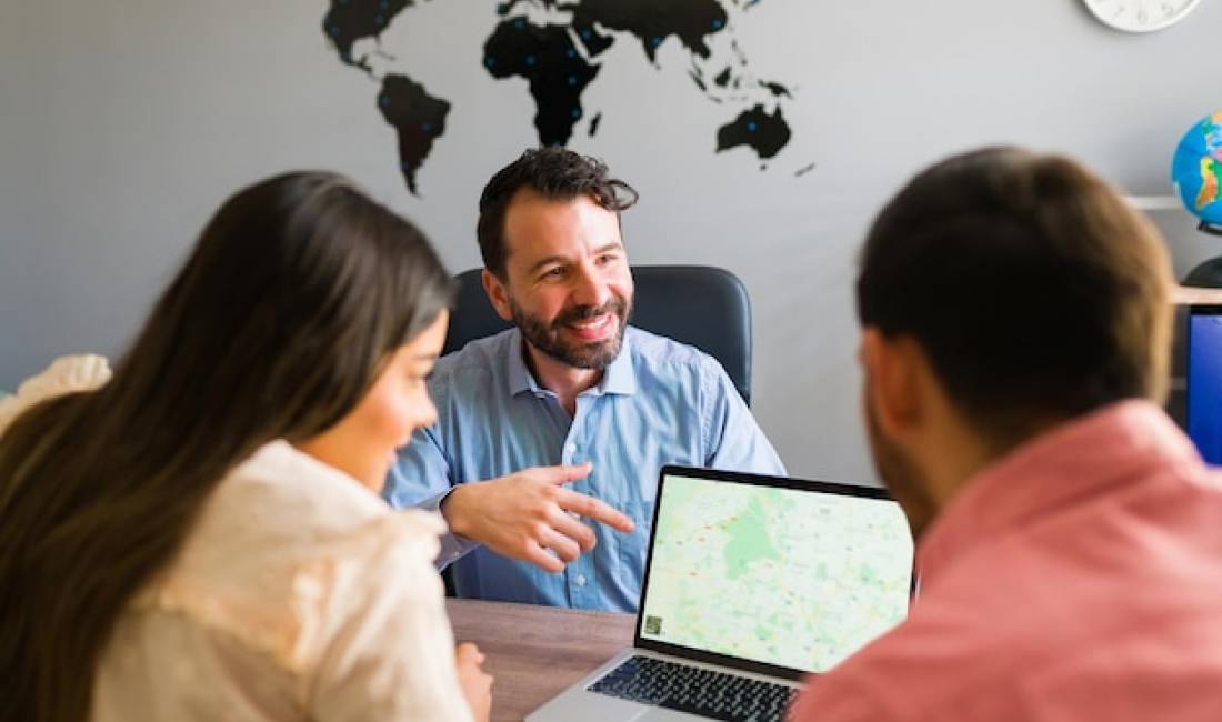 Job Offers in Tirana, Profession Agjent Udhetimi , With experience, Payment 60,000  Leke.