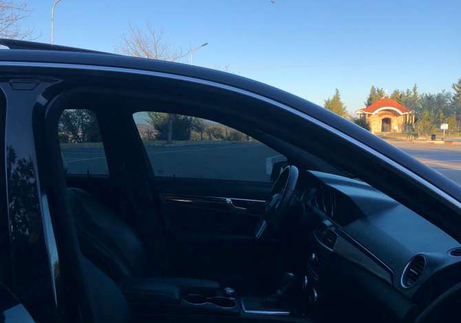 Auto in Vendita a Tirana, Mercedes-Benz, 2012 gasoline-gas,Kambio Automatik Pagamento 10,800  Euro.