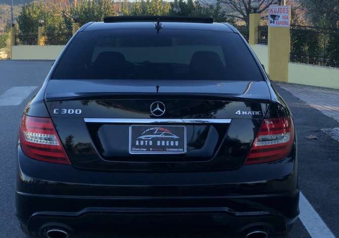 Auto in Vendita a Tirana - 10,800 Euro