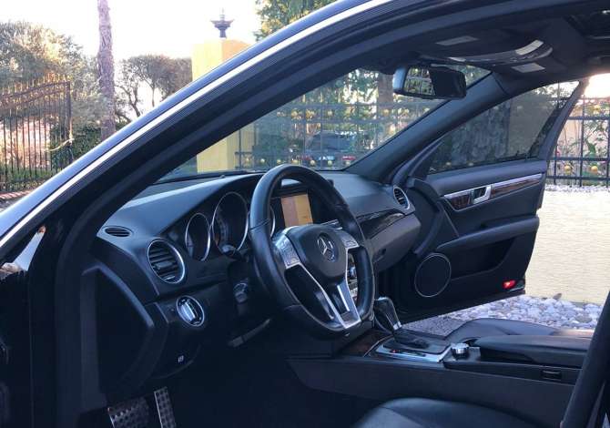 Auto in Vendita a Tirana, Mercedes-Benz, 2012 gasoline-gas,Kambio Automatik Pagamento 10,800  Euro.