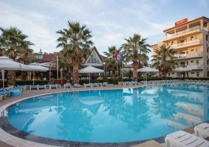 Njoftime Pune per Kuzhinier, Shef Kuzhine ne Shkoder