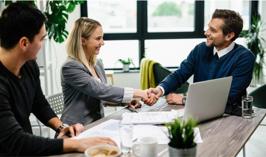 Njoftime Pune ne Tirane, Profesioni Këshillues Klienti , Fillestar/Pak eksperience, Pagesa Me Marreveshje.