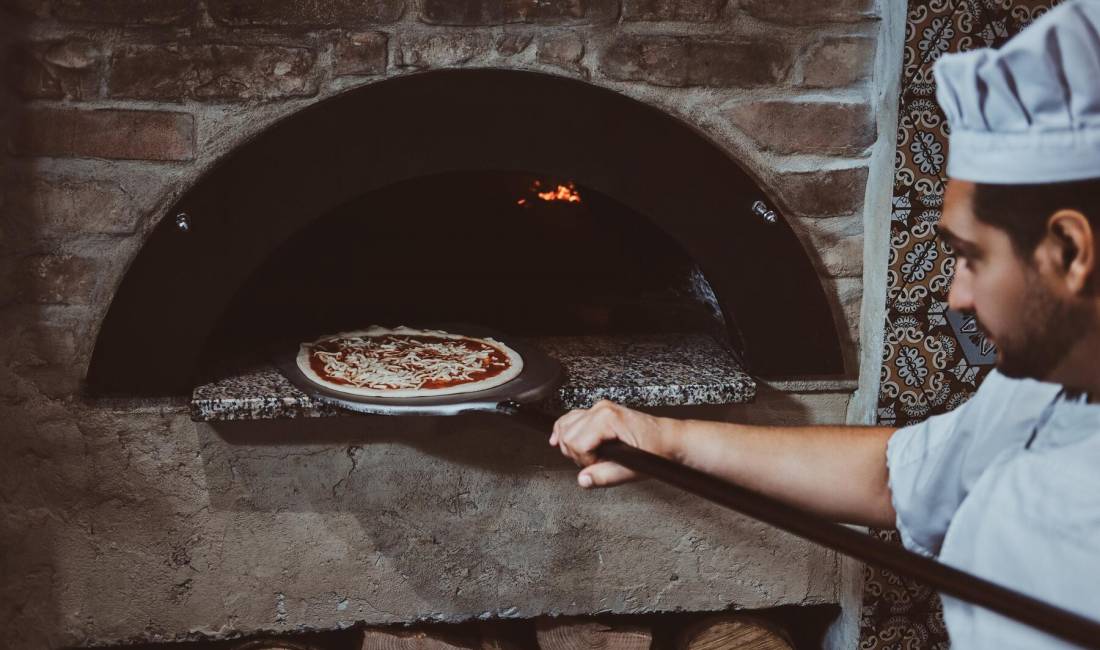 Njoftime Pune ne Tirane, Profesioni Ndihmes Picier, Kamarier , Me eksperience, Pagesa Me Marreveshje.