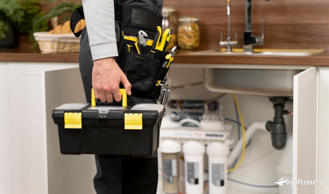 Sherbime te Shpejta dhe Profesionale Hidrualike si Zhbllokime Tubacionesh, Riparime, Montim Sisteme Ngrohje dhe Ftohje, Montim Kaldajash