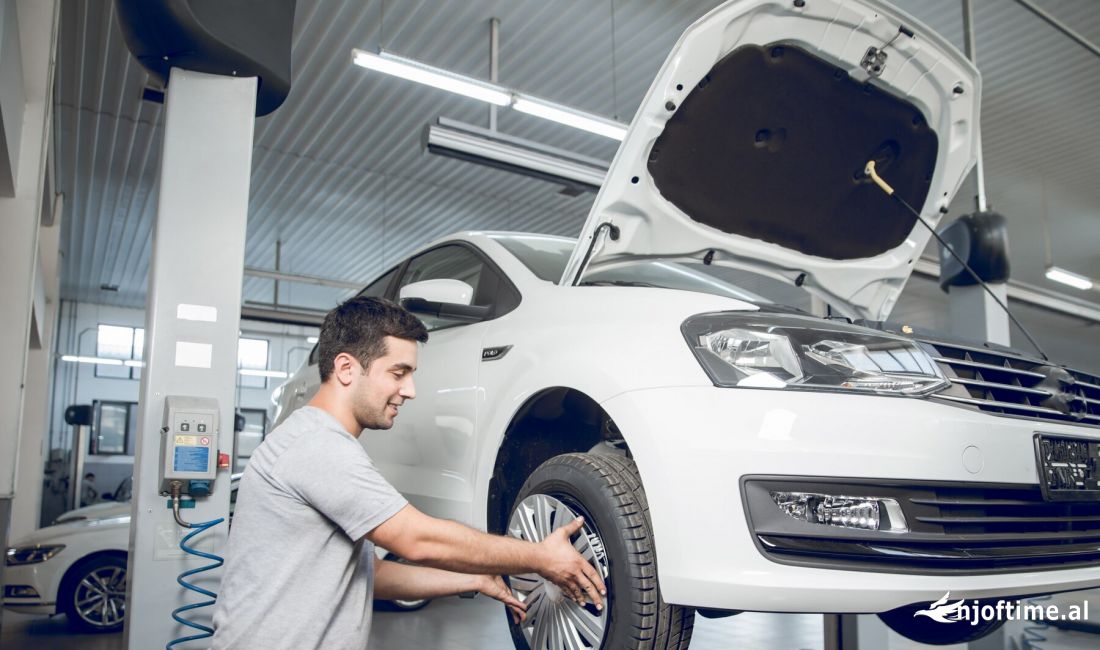  Servis Nijaziu Serxho Riparime te pergjithshme dhe mirembajtje makinash,  Nderrim dhe kontroll baterish