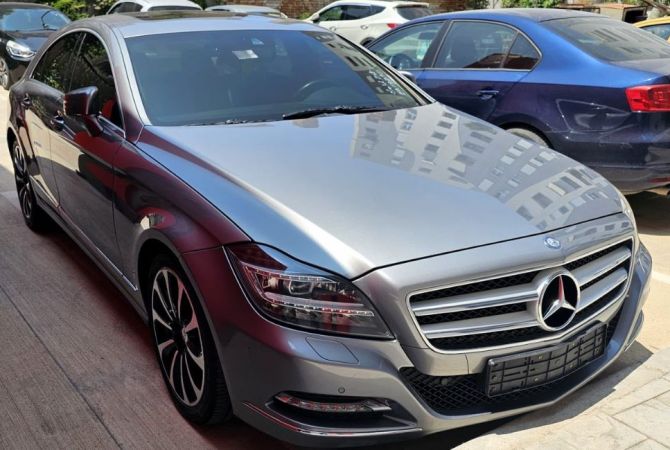 Auto in Vendita a Tirana - 13,500 Euro