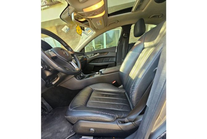 Auto in Vendita a Tirana - 13,500 Euro