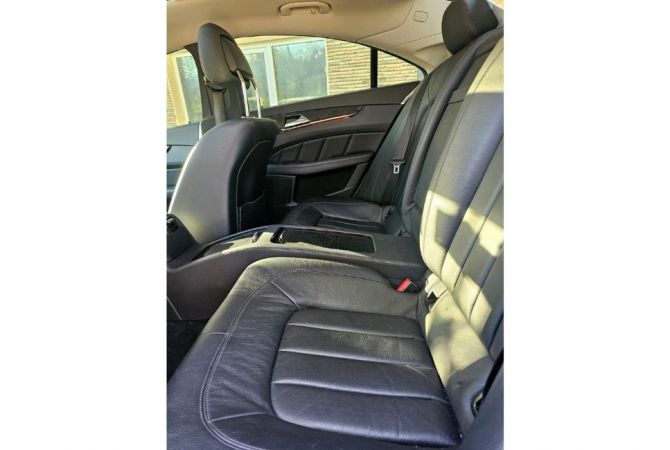 Makina ne shitje ne Tirane, Mercedes-Benz, 2014 Diesel,Kambio Automatik Pagesa 13,500  Euro.