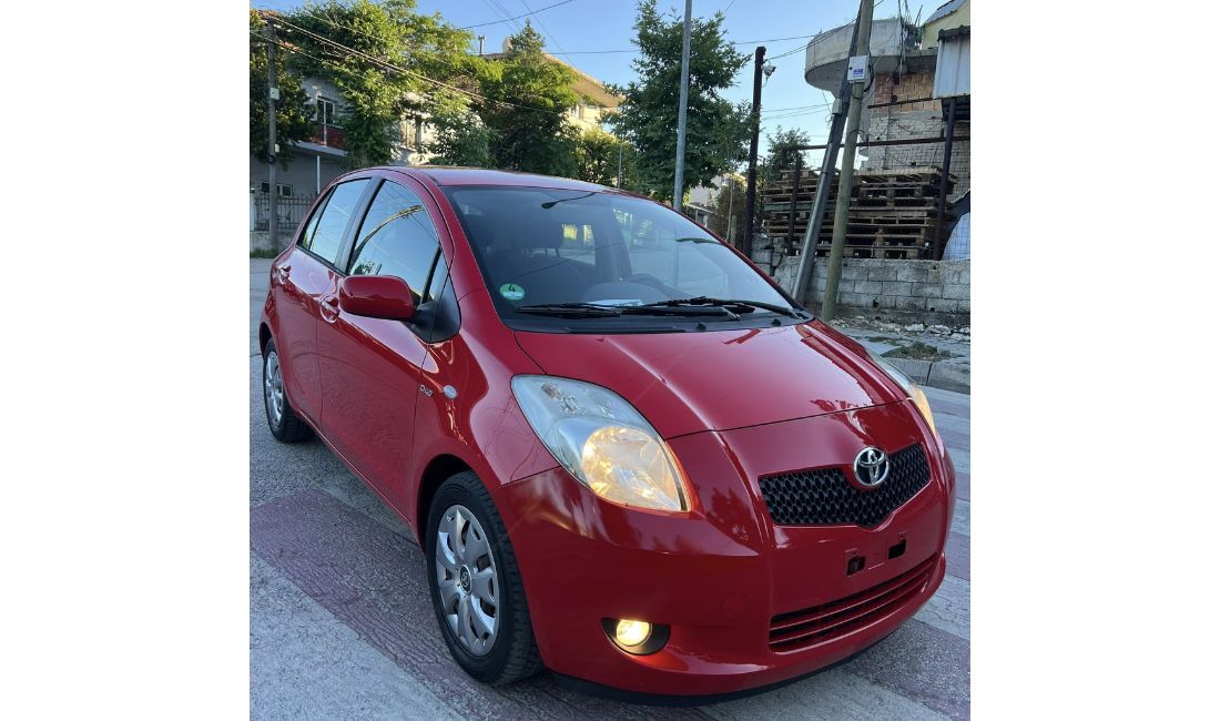 Makina ne shitje ne Tirane, Toyota, 2007 Diesel,Kambio Automatik Pagesa 3,600  Euro.