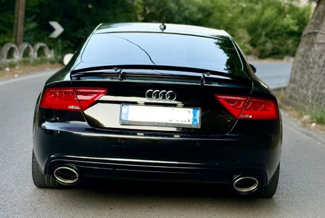 Makina ne shitje ne Tirane, Audi, 2014 Diesel,Kambio Automatik Pagesa 13,300  Euro.