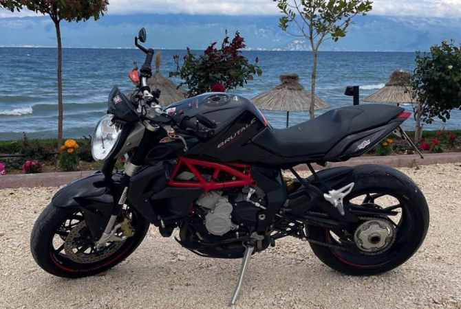 Motorra ne shitje ne Tirane - 5,500 Euro