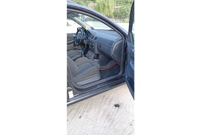 Auto in Vendita a Tirana - 3,500 Euro