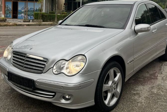 Auto in Vendita a Tirana - 4,700 Euro