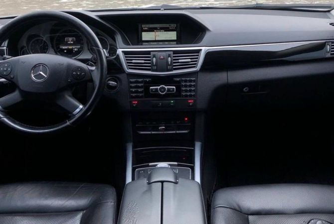 Auto in Vendita a Tirana - 10,500 Euro