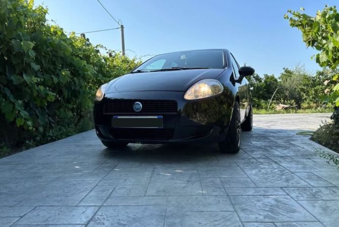 Auto in Vendita a Tirana - 3,300 Euro