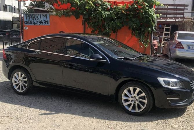 Auto in Vendita a Tirana - 10,000 Euro