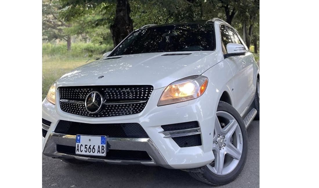 Makina ne shitje ne Tirane, Mercedes-Benz, 2013 Diesel,Kambio Automatik Pagesa 14,500  Euro.