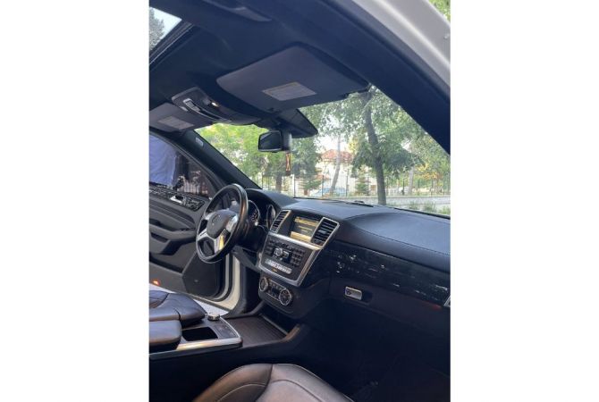 Auto in Vendita a Tirana - 14,500 Euro