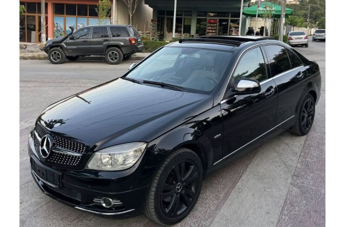 Auto in Vendita a Tirana - 7,600 Euro