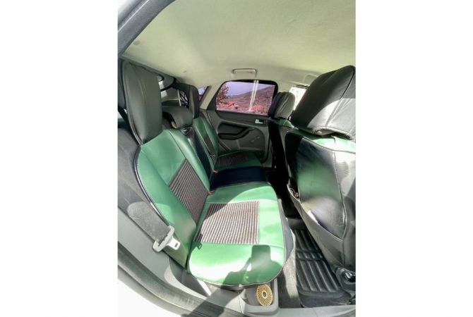 Makina ne shitje ne Tirane, Ford, 2008 Diesel,Kambio Manual Pagesa 3,500  Euro.