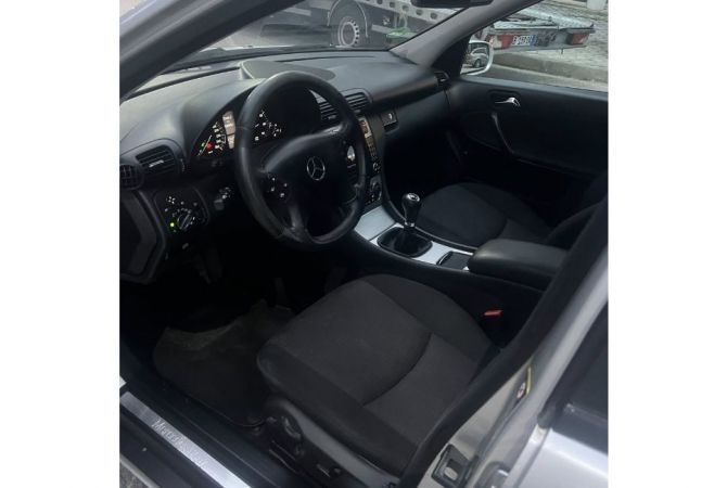 Auto in Vendita a Tirana - 3,200 Euro