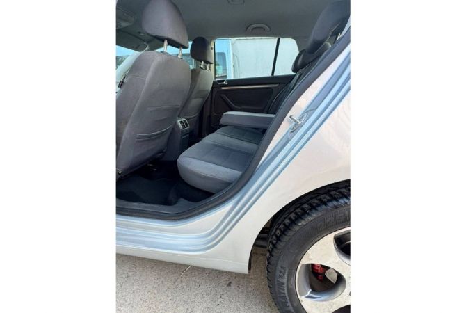 Makina ne shitje ne Tirane, Tjeter, 2007 Diesel,Kambio Automatik Pagesa 3,800  Leke.