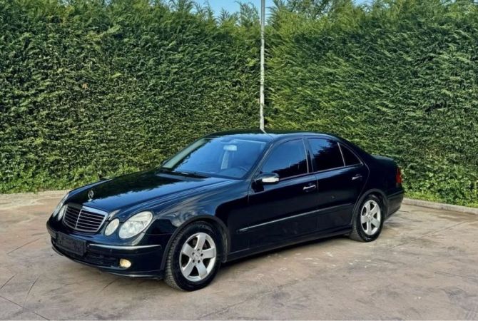 Makina ne shitje ne Tirane - 5,200 Euro