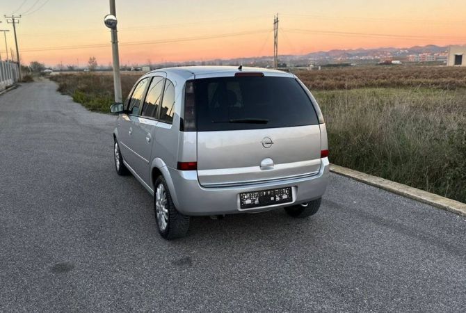 Auto in Vendita a Tirana - 3,000 Euro