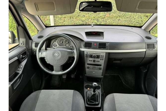 Auto in Vendita a Tirana - 2,600 Euro