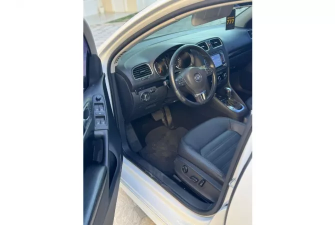 Auto in Vendita a Tirana - 6,700 Euro