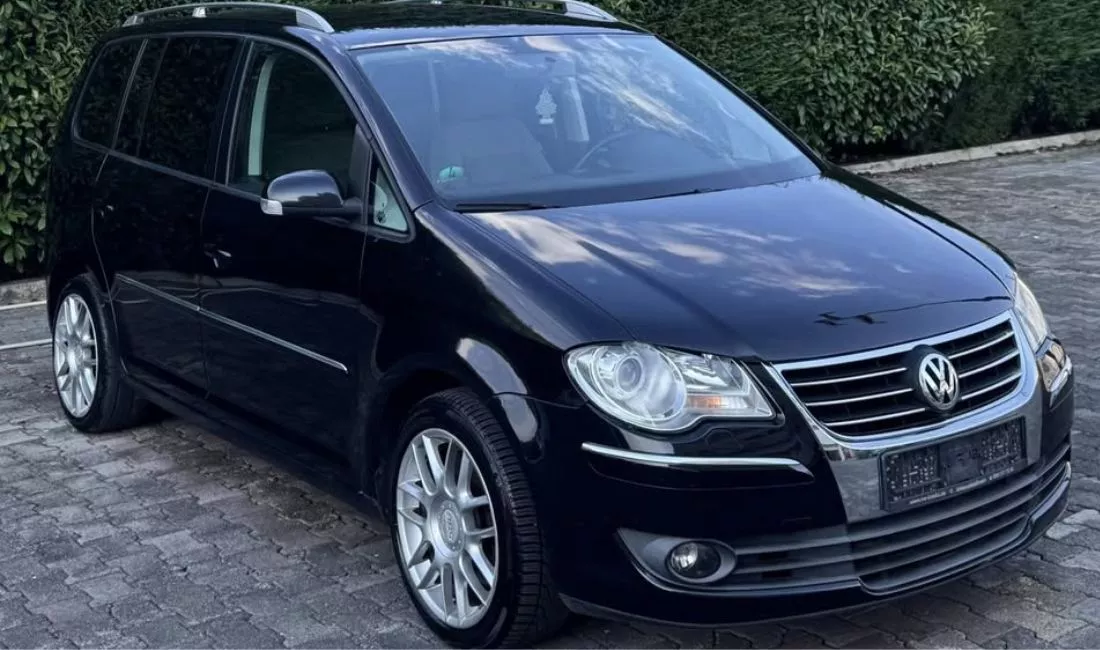 Auto in Vendita a Tirana, Volkswagen, 2010 Diesel,Kambio Automatik Pagamento 4,900  Euro.