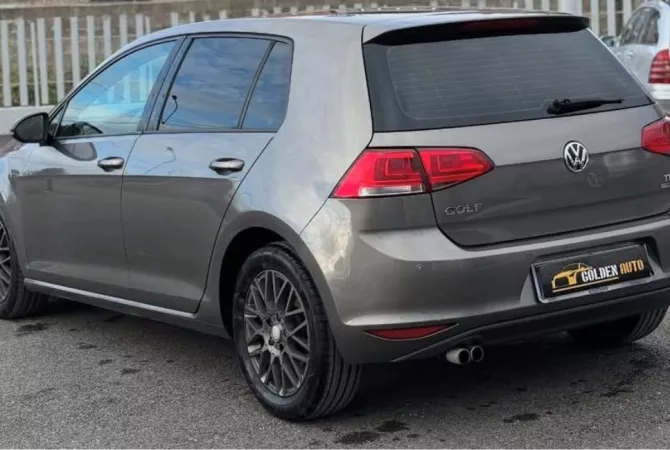 Auto in Vendita a Tirana - 8,500 Euro