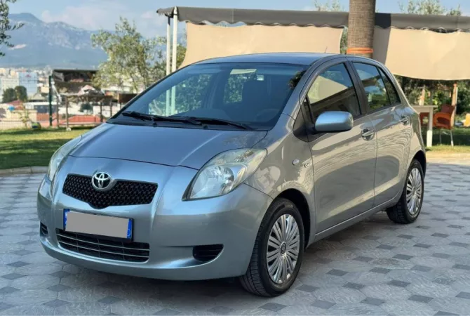 Auto in Vendita a Tirana - 4,300 Euro