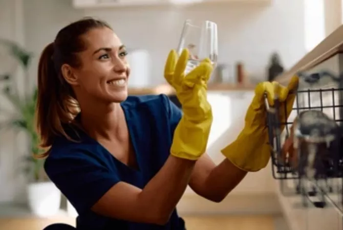 Njoftime Pune per Pjatëlarës/e ne Himare