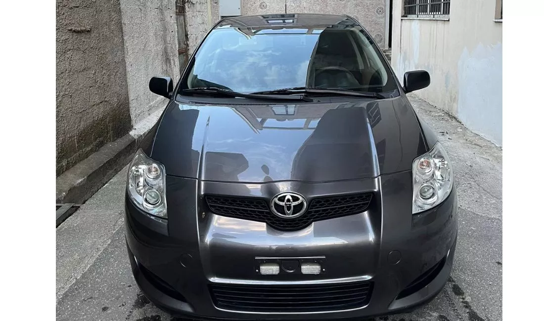 Auto in Vendita a Tirana, Toyota, 2008 Diesel,Kambio Automatik Pagamento 4,700  Euro.