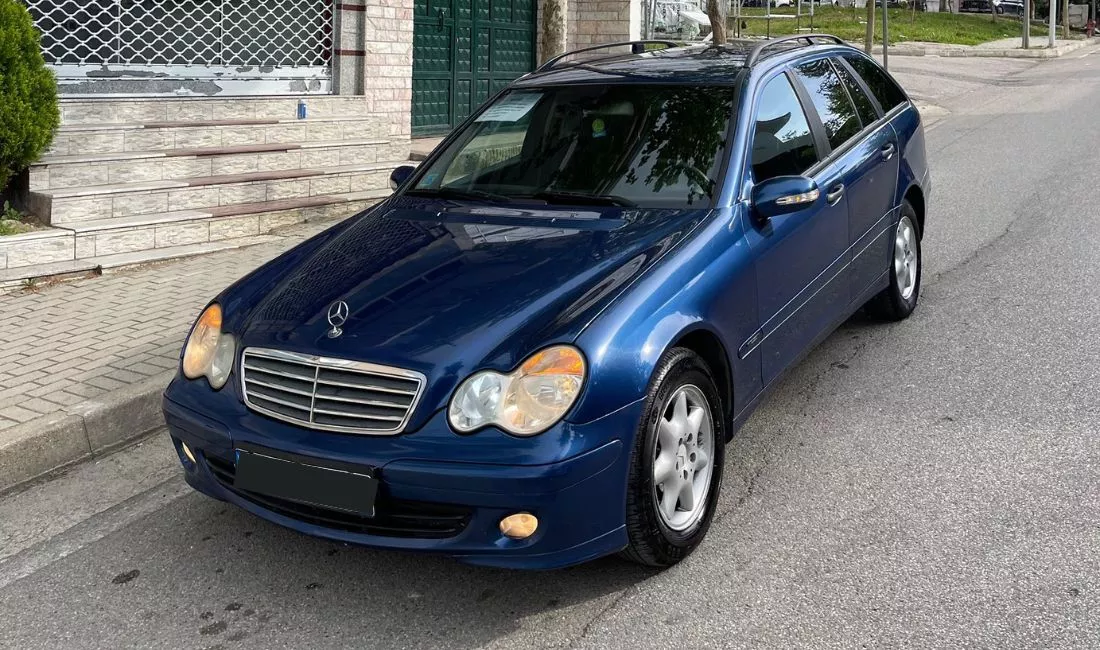 Auto in Vendita a Tirana, Mercedes-Benz, 2005 Diesel,Kambio Automatik Pagamento 320,000  Leke.