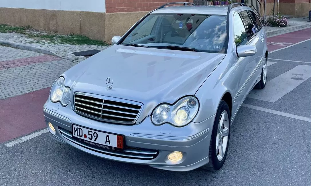 Auto in Vendita a Tirana, Mercedes-Benz, 2007 Diesel,Kambio Automatik Pagamento 400,000  Leke.