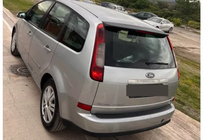 Auto in Vendita a Tirana - 1,950 Euro