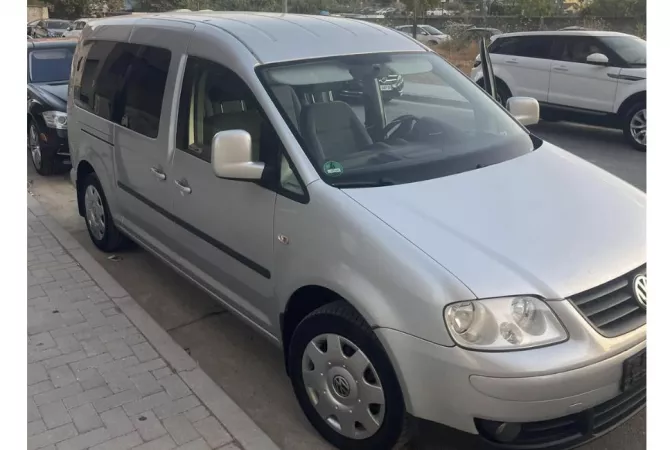 Auto in Vendita a Tirana - 6,000 Euro