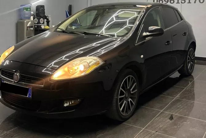 Auto in Vendita a Fier - 3,700 Euro