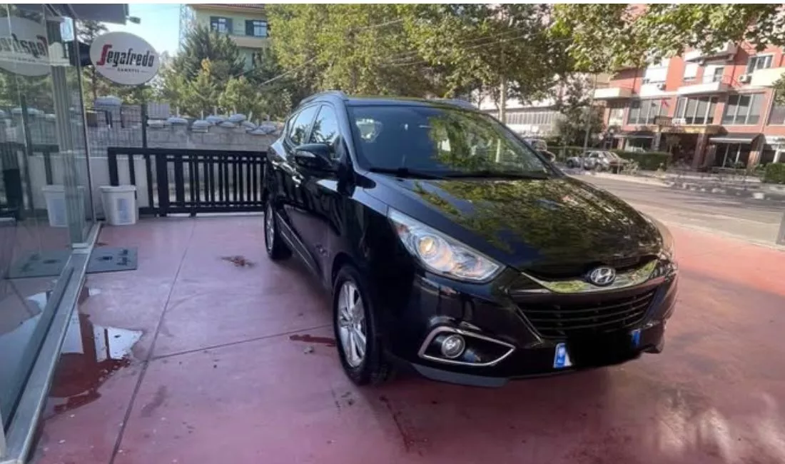 Auto in Vendita a Tirana, Hyundai, 2012 Diesel,Kambio Automatik Pagamento 6,500  Euro.